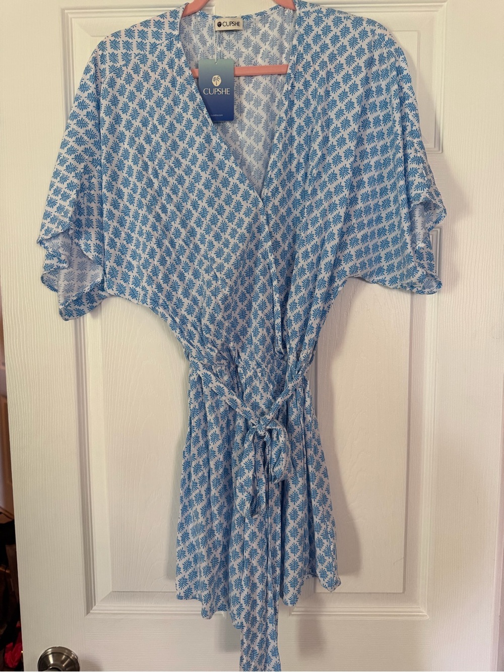 Cupshe White & Blue Printed V-Neck Tie-Front Romper